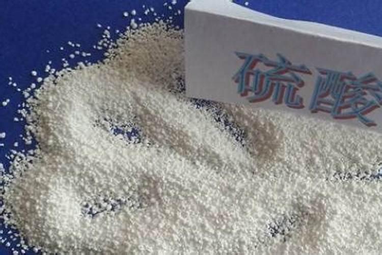 钾肥都是什么色什么体什么溶于水 关于钾肥都是什么色什么体什么溶于水...