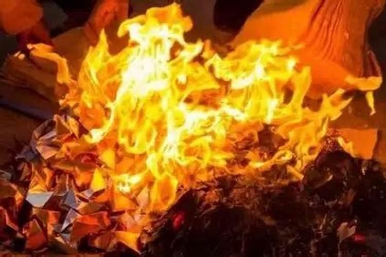 我们烧纸钱留下的香灰有什么用？为什么有人收购