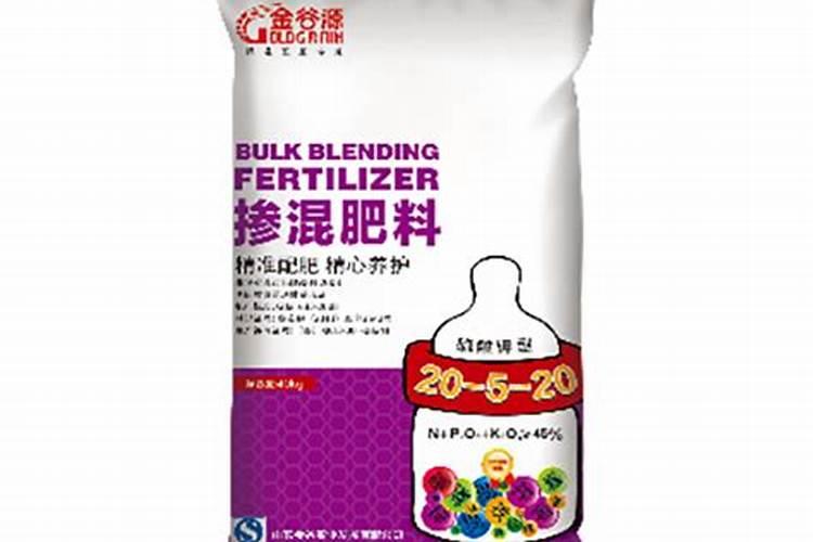 复合肥怎么使用才能效果好,可以随水冲施吗？