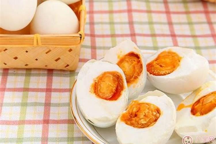 咸鸭蛋坏了,能当做肥料施给花吗？