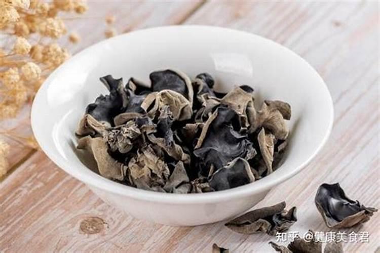 叶面肥对黑木耳有用吗