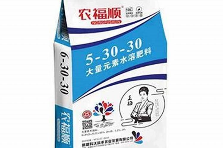 西宁批发藏族手工艺品和小饰品的地方在那？