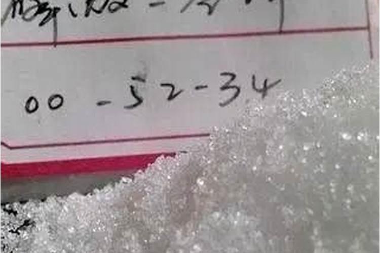磷酸二氢钾和尿素、芸苔素内酯、硼肥如何搭配用？效果怎样啊？
