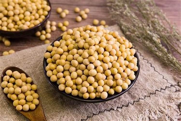 给大豆施肥,需要选用什么样的肥料？