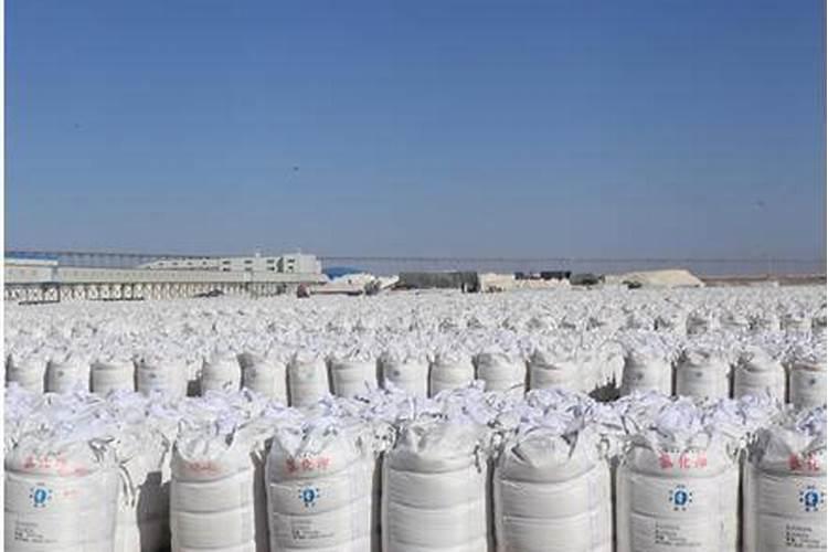 刘畊宏夫妇口碑翻车,被辛巴爆料卖燕窝后,本人至今还未回应,啥情况...