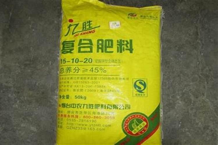 种玉米用二铵好还是复合肥好