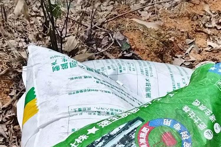 纯牛奶兑水可以浇花吗