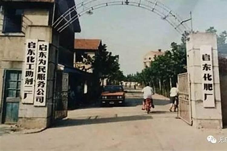 磷酸二氢钾灌根好还是喷施好