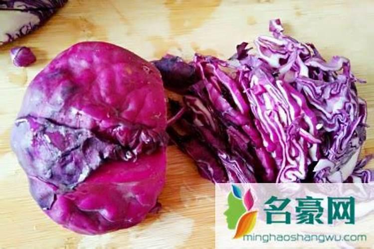 露地甘蓝春茬栽培怎样进行配方施肥？