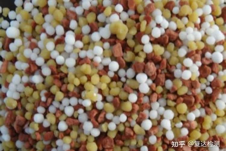 ...用氮肥的不良后果,是不是农家氮肥比化肥要轻得多？