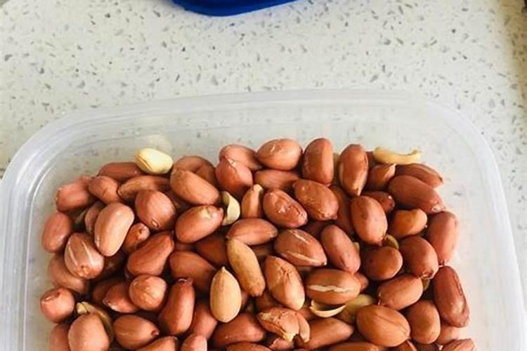 花生米能当花肥用吗