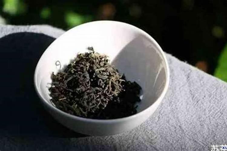 茶叶放在室内可以浇花吗 茶叶放在室内可不可以浇花