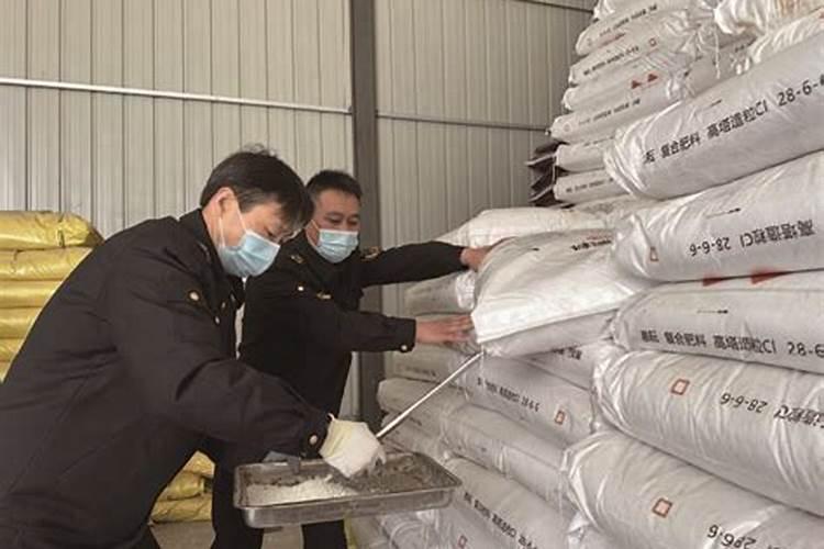 黄瓜用平衡肥好还是高钾肥 黄瓜用什么肥料好