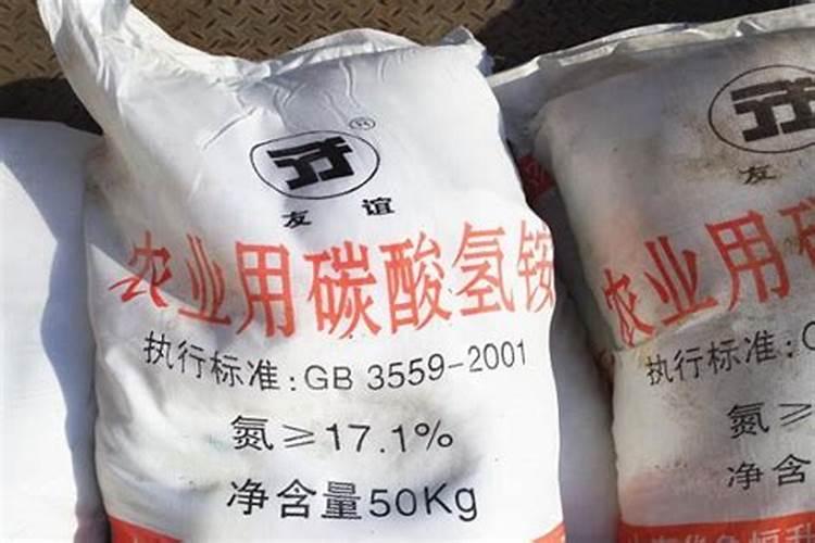 玫瑰花一个月不浇水会死么？