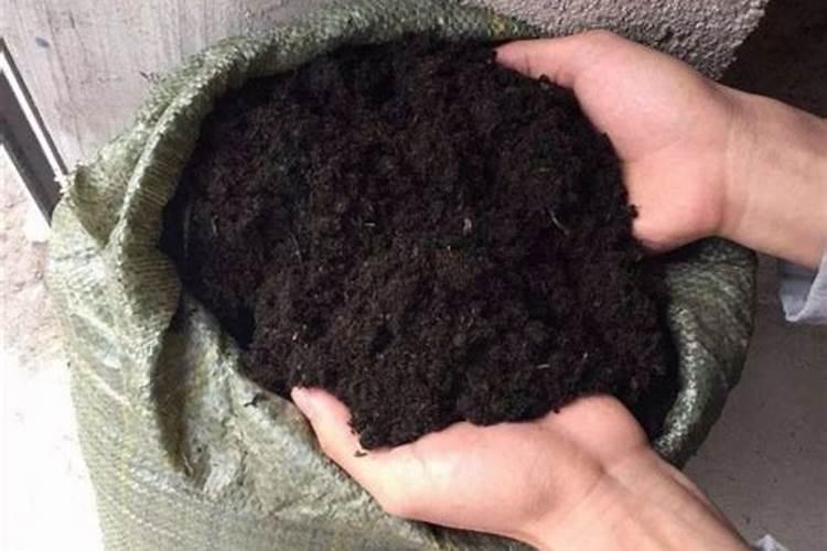 花生麸干发酵有机肥方法,花生麸制作肥料的方法