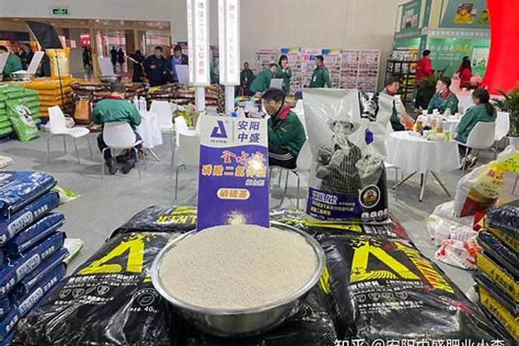 川东药肥厂的多肽尿素属于尿素吗？它的含氮量是多少