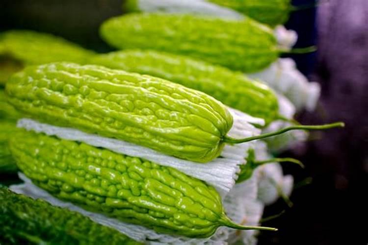 屠幼英是什么职业