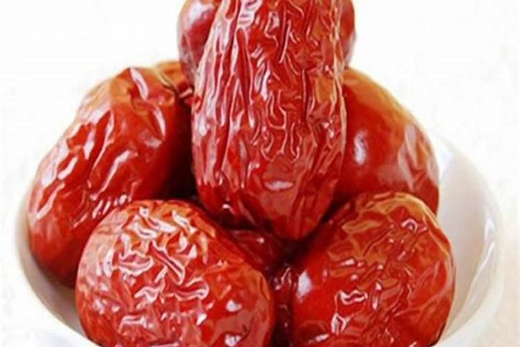 红枣授粉坐果用什么