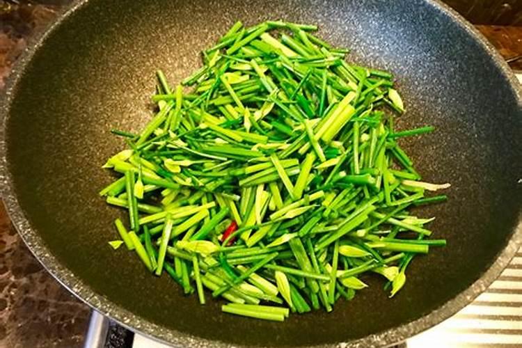 芸苔素内酯加磷酸二氢钾喷施韭菜有效果吗？
