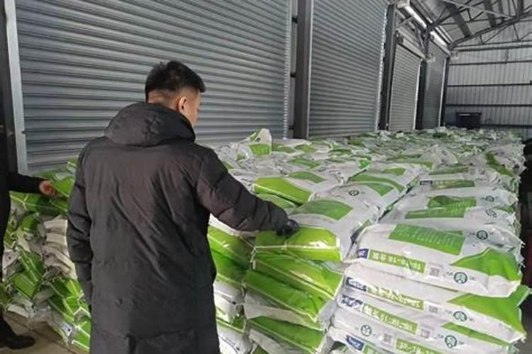 茶叶施肥用尿素行不行 什么时间施肥好