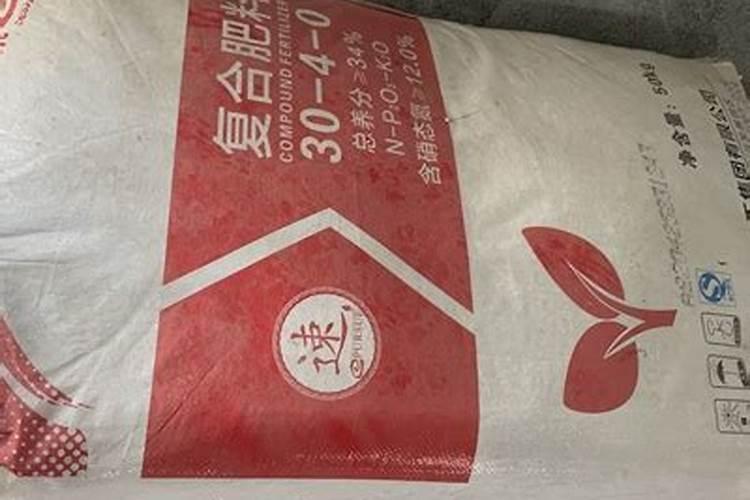 发酵鸡粪用碳铵和过磷可以吗