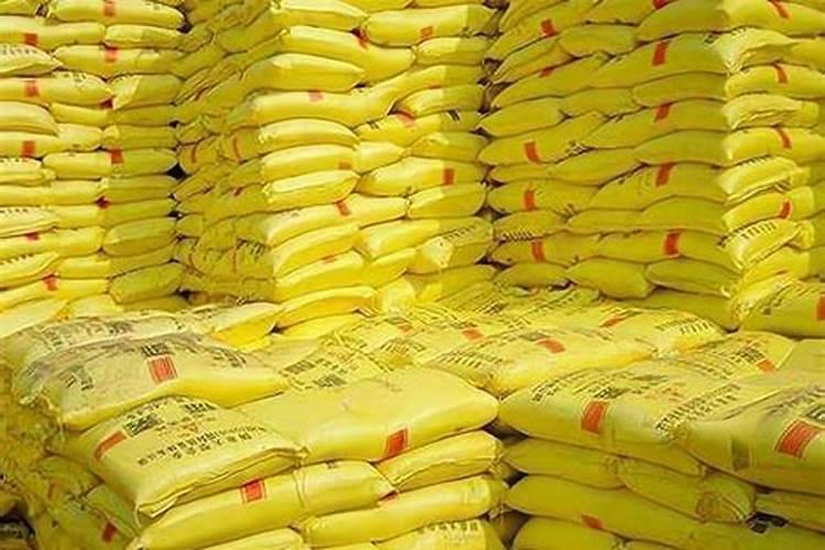 50吨化肥一年能挣多少