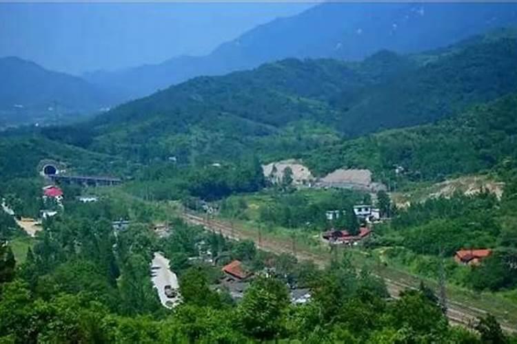 青岛有什么好玩的地方？拜托各位大神