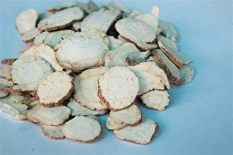 小番茄喷施什么叶面肥,生根快？