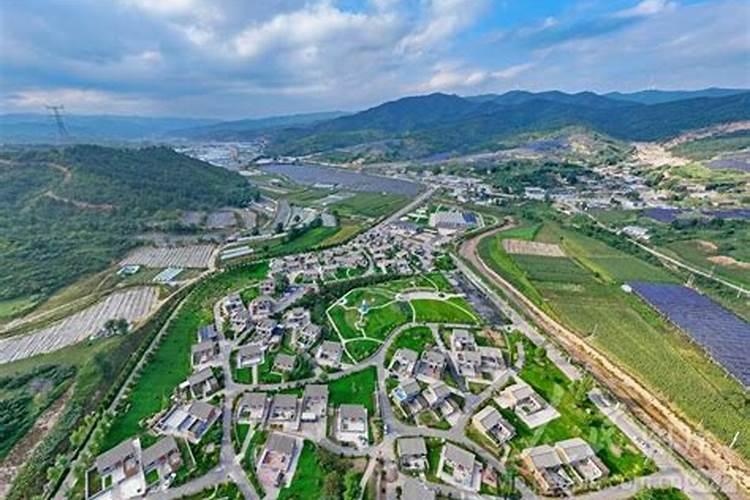 吕梁中阳县金罗镇一粘土砖厂已取缔!环境污染仍继续？