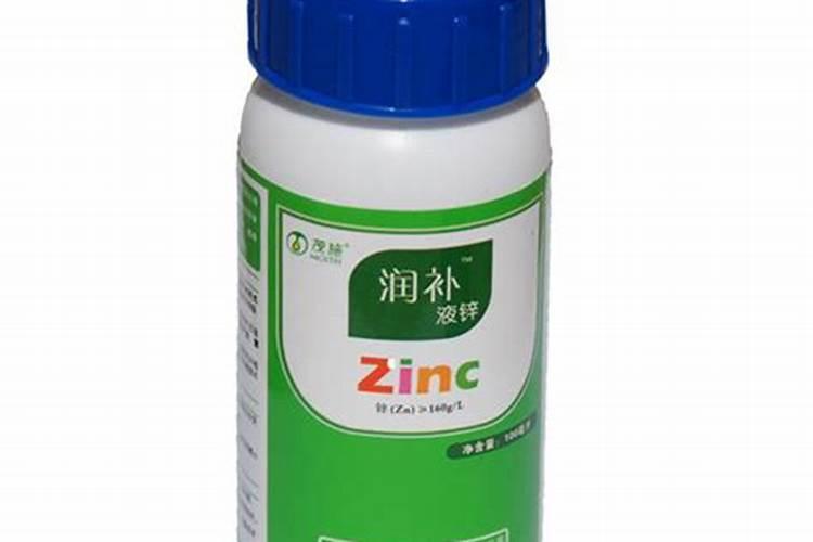 颗粒尿素能和锌肥溶液混用吗？怎么配比。