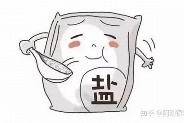 杜鹃花喜欢浇水吗？