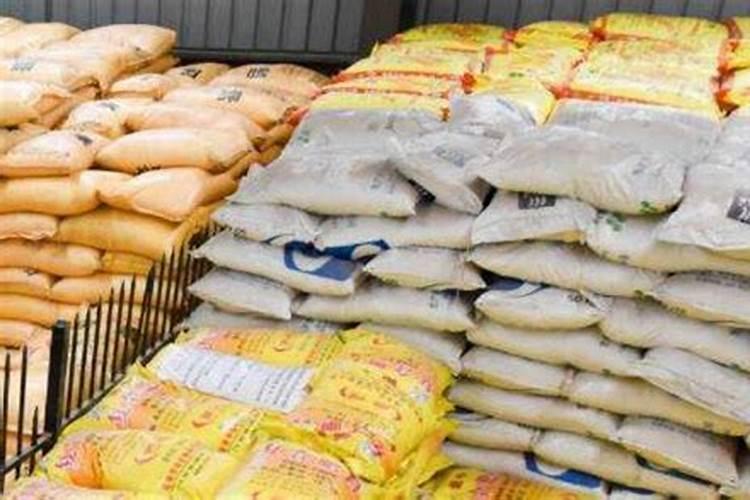 茶叶叶面肥催芽肥的正确使用
