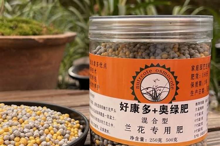 水溶肥1:1000,那1克水溶肥要对多少水？