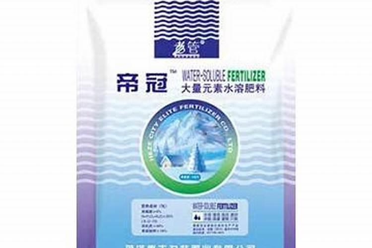 草坪每亩施多少尿素