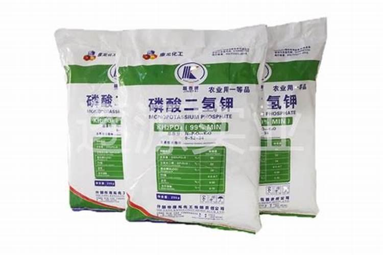 玉米喷叶面肥有用吗