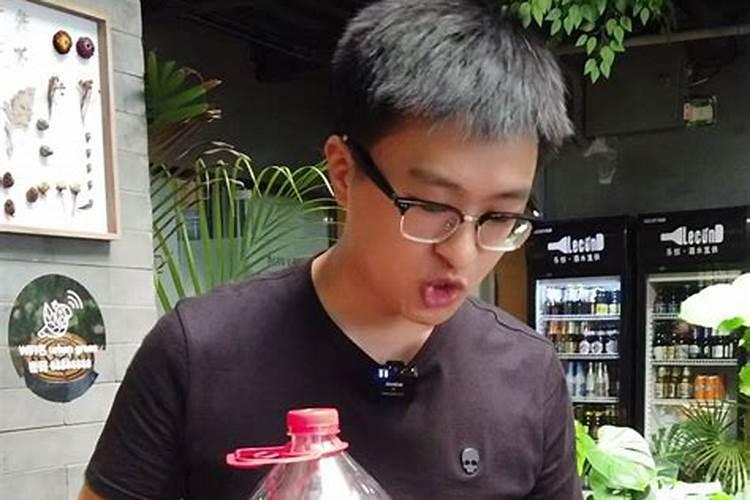 复合肥用的多了土壤板结了咋办？用水溶肥能改善吗？