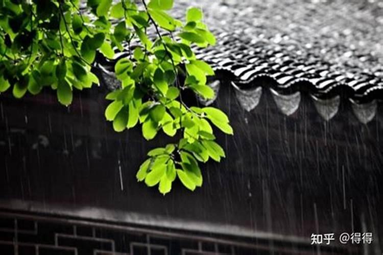 什么时候给果树上黄腐酸钾 作用是什么