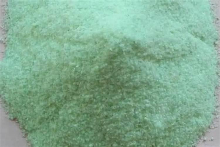 草木灰是农村常用的钾肥,但草木灰不宜跟用作氮肥的铵盐混合使用