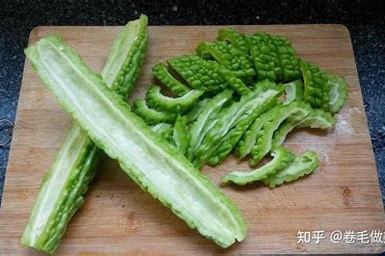 请问专家青瓜苦瓜辣椒类的施什么肥好