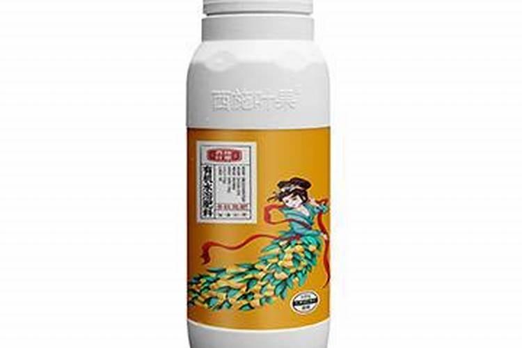 用什么养护吊兰抽穗快又多
