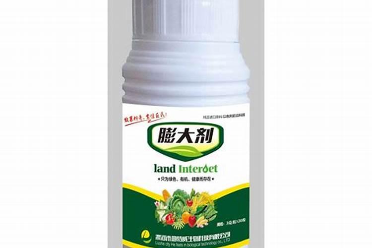 香瓜膨果期用什么肥料？