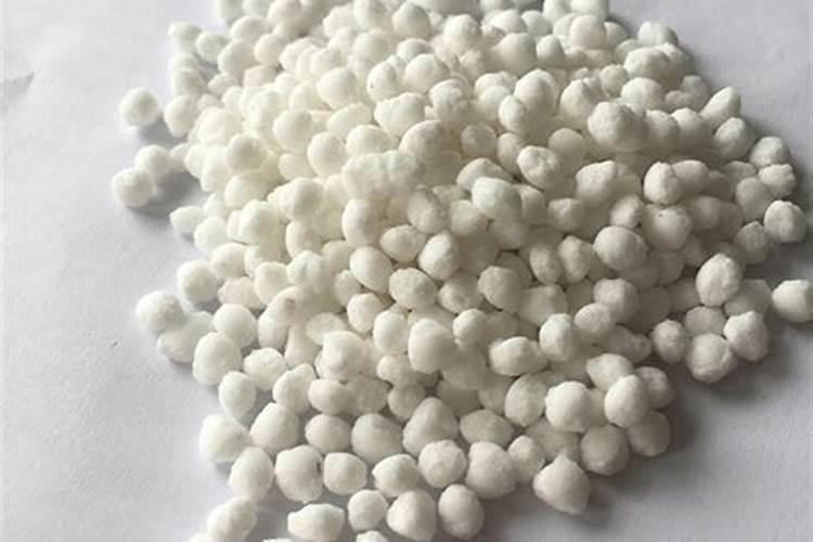腐植酸水溶肥是什么,为什么那么火？它有啥作用呢？