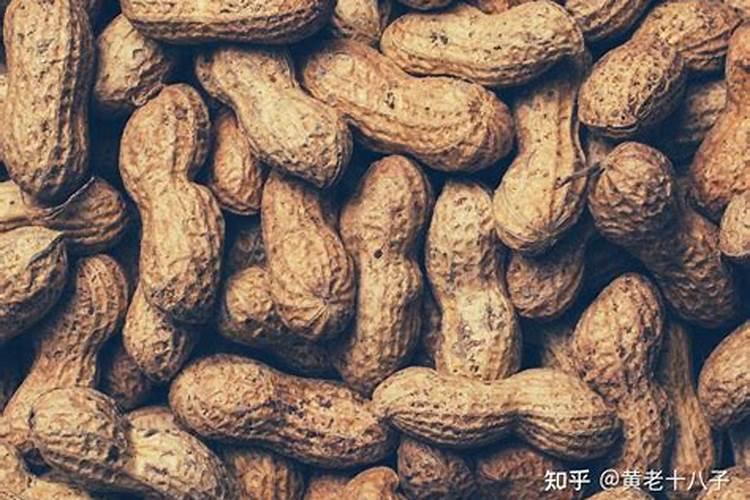 鱼塘水变绿是怎么回事 如何防治