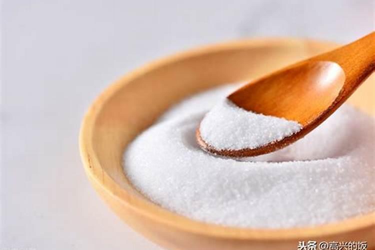 山茶花浇什么肥料合适