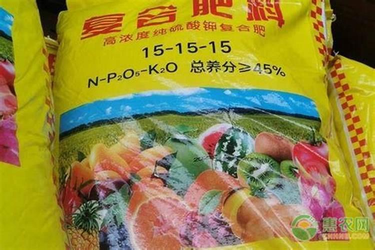 西瓜膨果用什么肥好？怎样让西瓜甜度变高？