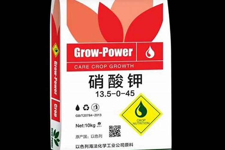 游泳池池底的水垢怎么去除？