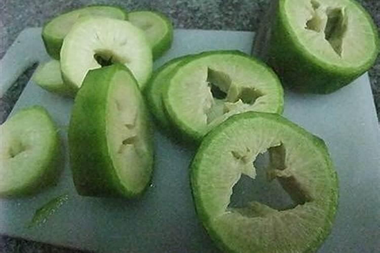 草木灰能当肥料用吗