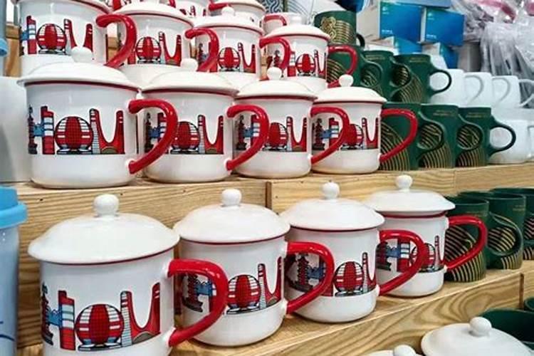 在柠檬树开花的时候,可以用磷酸二氢钾做肥料吗？