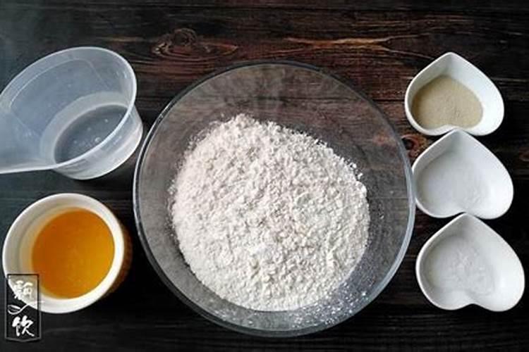 李子树一年打几次药,每次都打什么药？