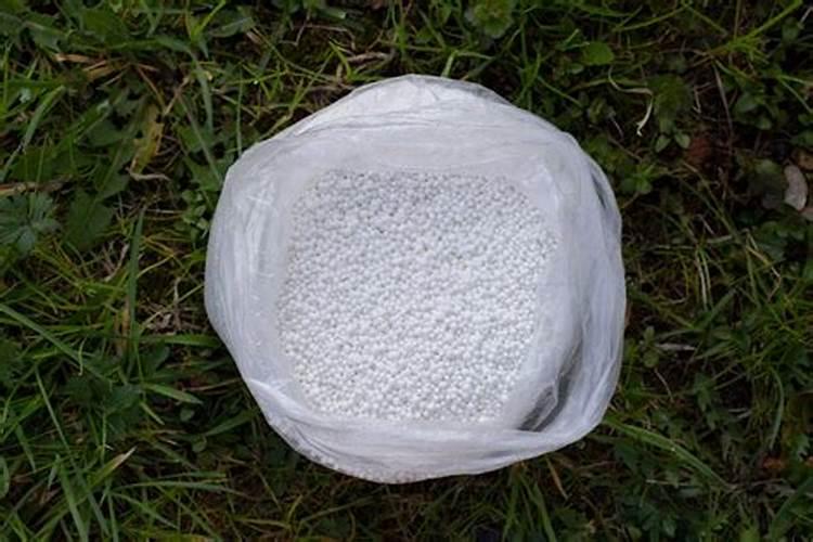 氮肥可以兑水浇花吗
